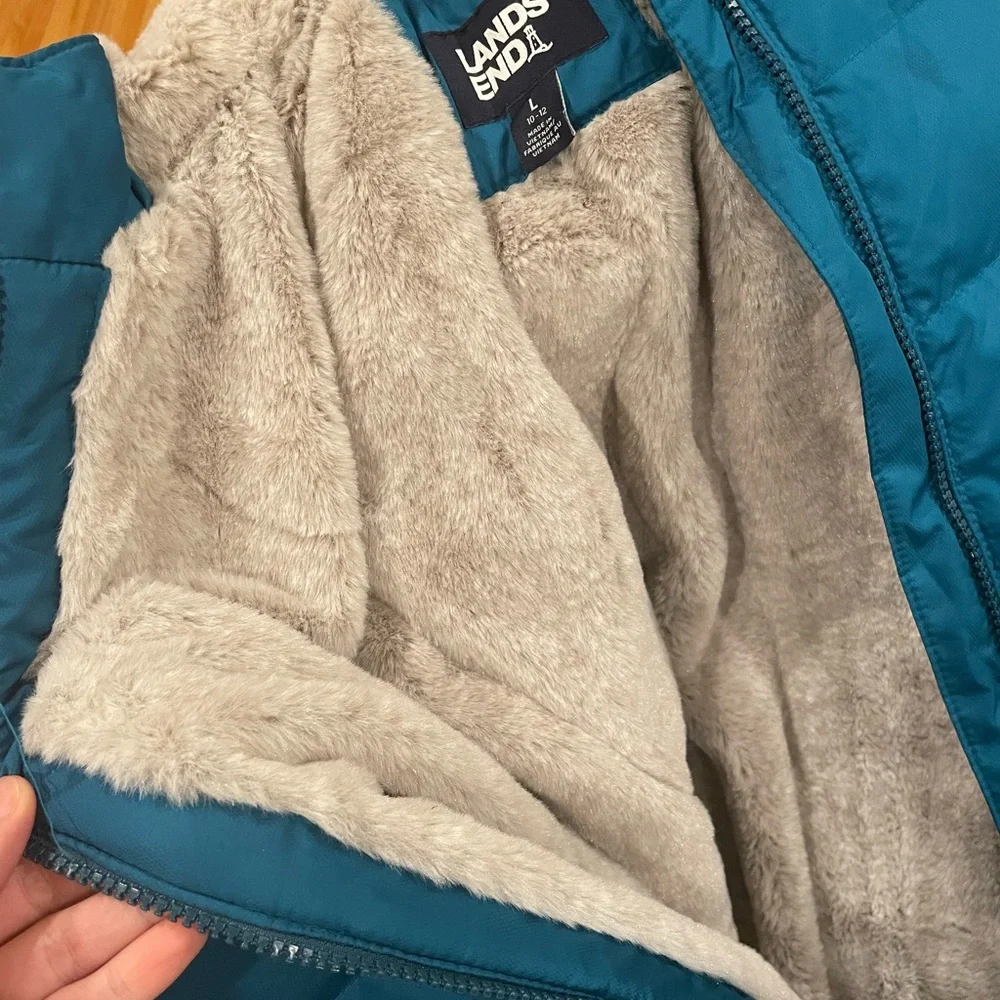 Lands End kids winter jacket - Picture 4 of 6